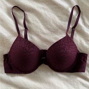 PINK Victoria's Secret Purple Bra with Lace Detailing and Underwire Support